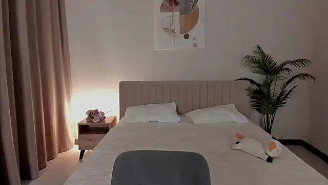 LeticiaRomano webcam