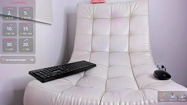 Aaron_Tate live sex cam