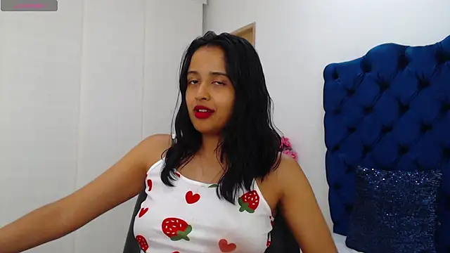 Lili666_ webcam