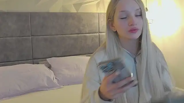 kiraprosper - KiraProsper's free webcam - UK Sex Cams