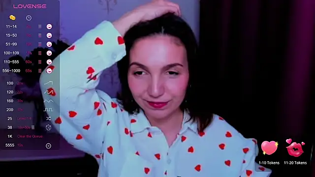 KindHazelHere_ webcam