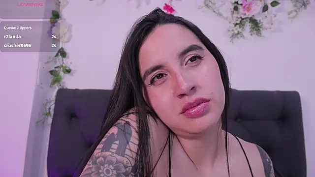 Watch kaylee_lee live on EroticFlix - High definition streams