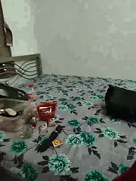 Cute_Kritika webcam