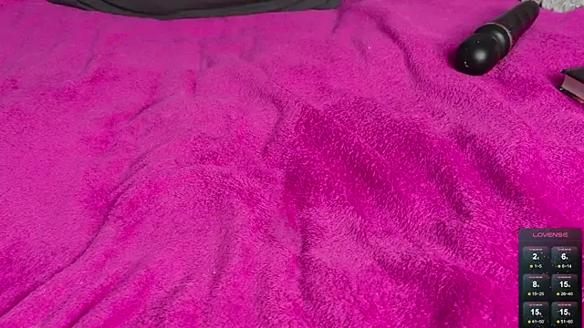 Alice_Pops webcam