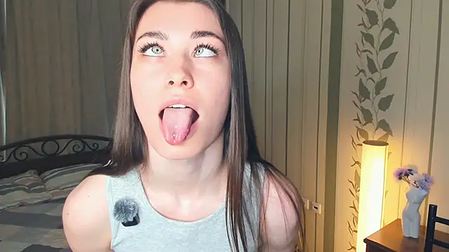 JulissaLipoma webcam