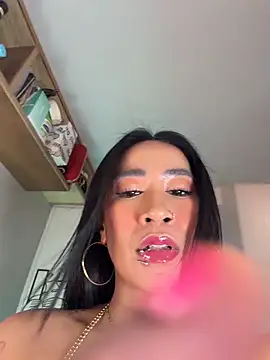 AsianMilfSheryl