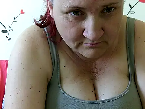 LaraXXX38 live sex cam
