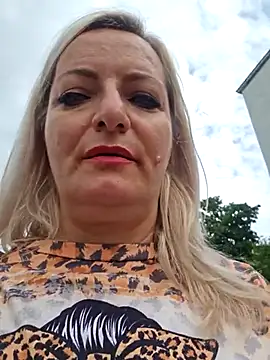 LadyTouch live sex cam