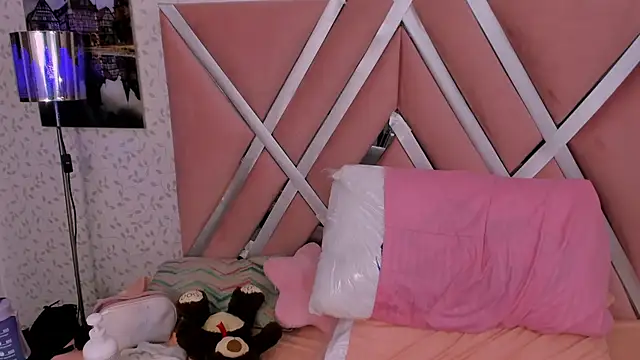 aniemorningstar webcam