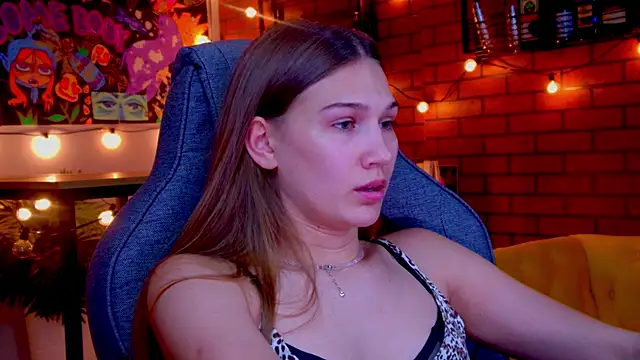Sweet_Emilya webcam