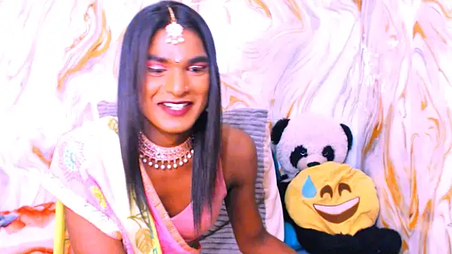spicybarbie - Spicybarbie's free webcam - UK Sex Cams