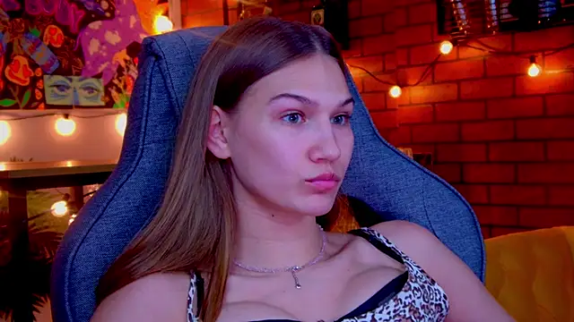 Sweet_Emilya webcam