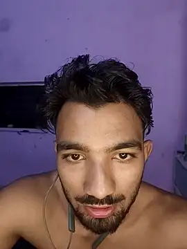 itsplayboy031 - ItsPlayboy031's free webcam - UK Sex Cams