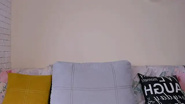 LilMary_ webcam