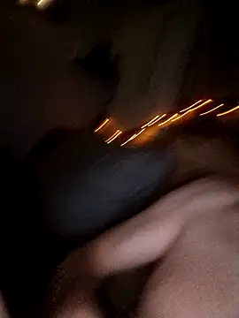 Stroudiowa72 live sex cam