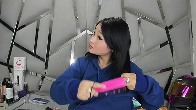 Catherinee69_x webcam
