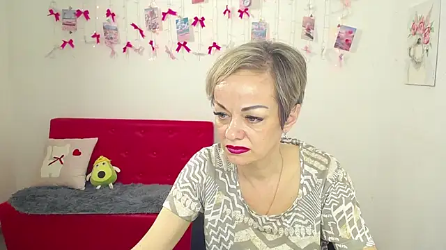 nikamayu - NikaMayu's free webcam - UK Sex Cams
