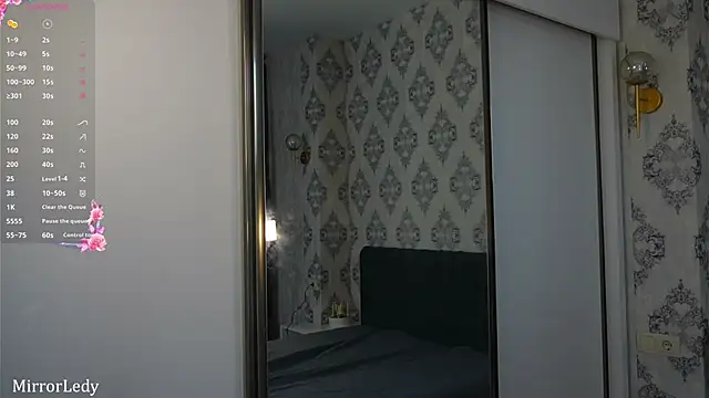 LilyannRosse webcam