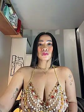 AsianMilfSheryl