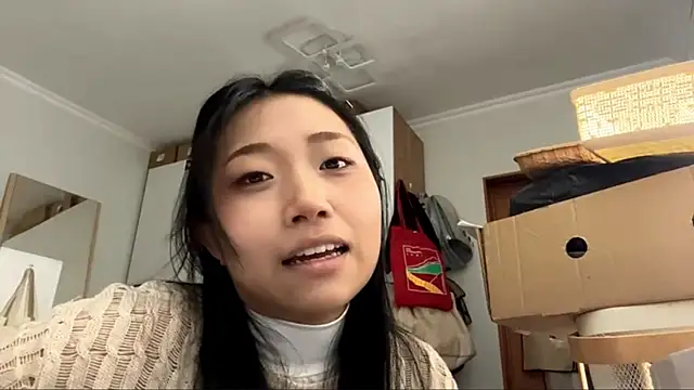 SweetMiaXO webcam
