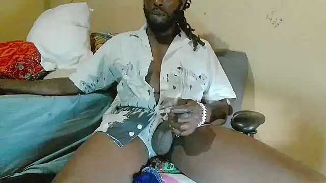 EYEzIAM live sex cam
