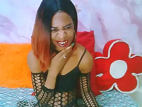ebonysweetpeach - EbonySweetPeach's free webcam - UK Sex Cams