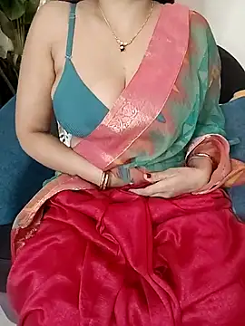 kaamuk_shweta