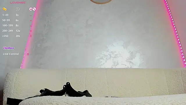 ivytease_ - IvyTease_'s free webcam - UK Sex Cams