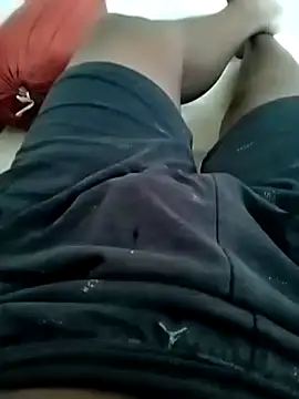 gujjuuboyy01 live sex cam