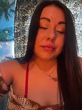 DaisyStreet live sex cam