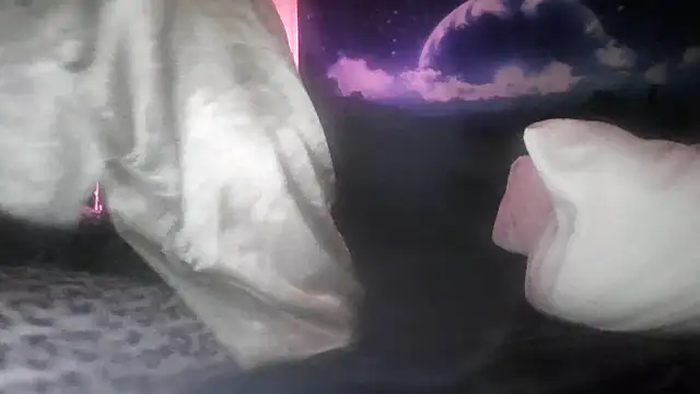 darnette_daisy webcam