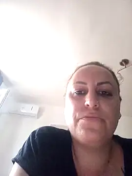 Sanela290590 webcam