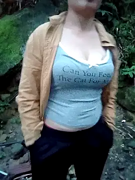 anhphi01 live sex cam