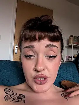 Petite_Juicy_Olive