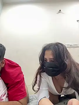 jaanvikapoor live sex cam