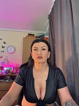 Hotangel75