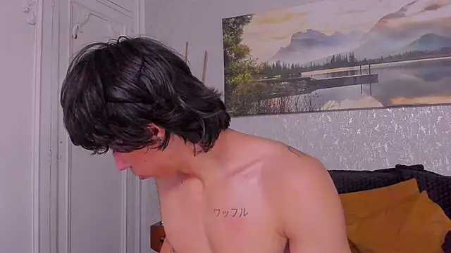 tyler_durten (M twink) - jerk off🍆 + precum💦