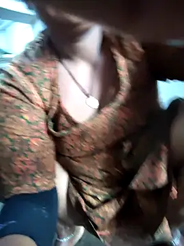 aunty_sumy