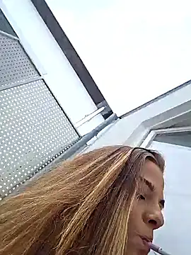 Luna_Lynn