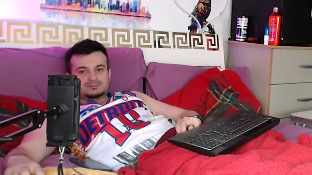 iuligruia69 - Iuligruia69's free webcam - UK Sex Cams