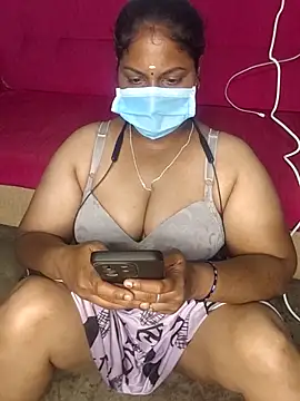 TamilSembaruthi143 webcam