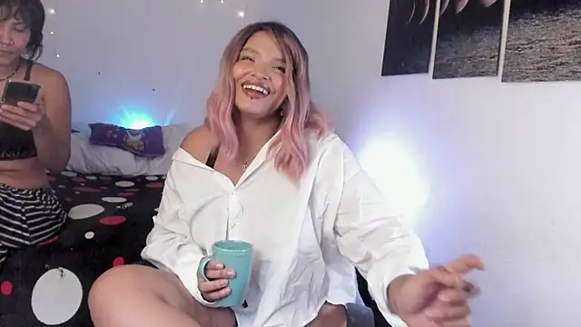chloe_kisses webcam