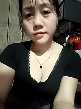 Ngocmai_lazdy webcam