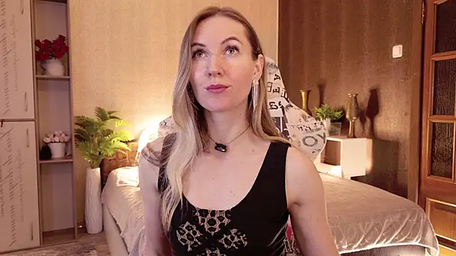 Hello_Lisha webcam