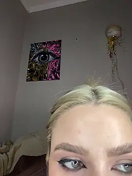 April_Purr webcam