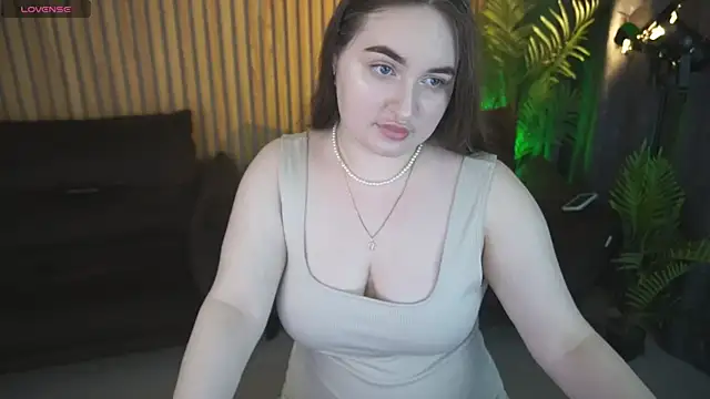 RapunzelAngel webcam