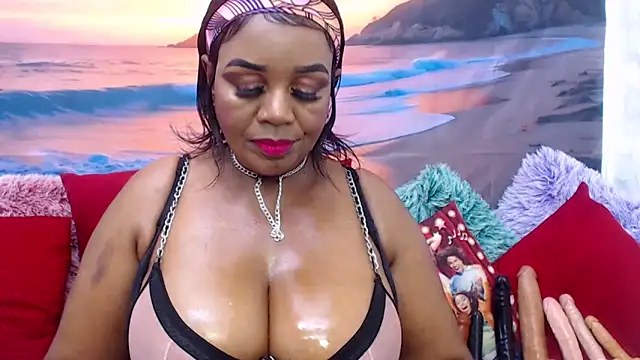 Watch MATURExxxASS live on EroticFlix - High definition streams