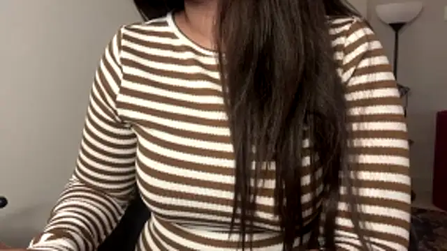 Watch Cheriiexoxo live on EroticFlix - High definition streams