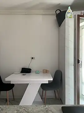 Watch Celine_Roxelle live on EroticFlix - High definition streams