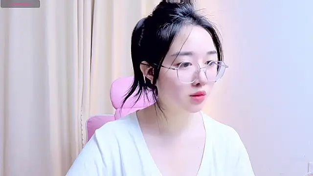 miu-999 (F young) - 🐻‍❄️🐻‍❄️🐻‍❄️🤭